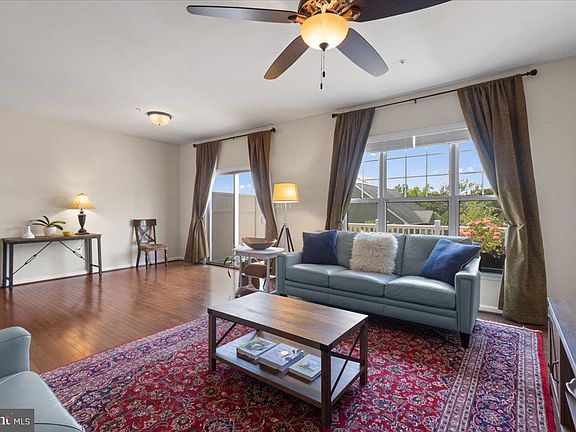 3rd image of 41314 Margrove Cir