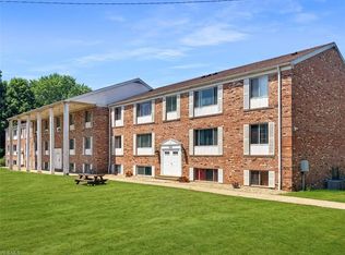 4233 Middlebranch Ave NE APT 2, Canton, OH 44705