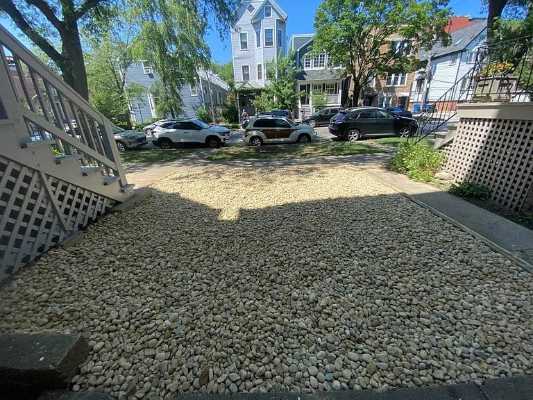 1021 W Wellington Ave #G — Photo 13