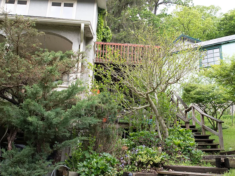 202 Floral Ave #B — Photo 16