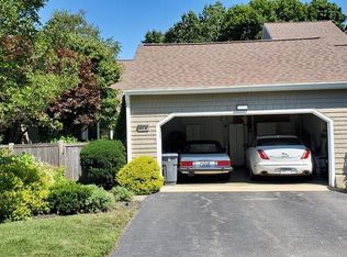 411 Dedham St #B, Newton, MA 02459
