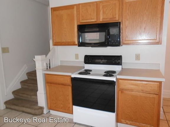 4th image of 272 E 13th Ave