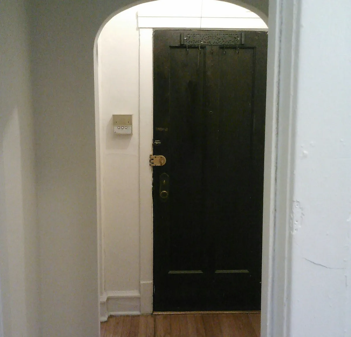 6347 North Magnolia Avenue, Unit 3M — Photo 3