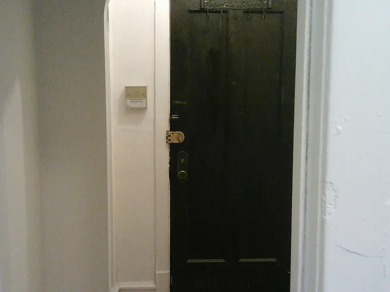6347 N Magnolia Ave #3M — Photo 2