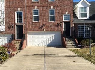 546 E Vanderbilt Dr, Mars, PA 16046
