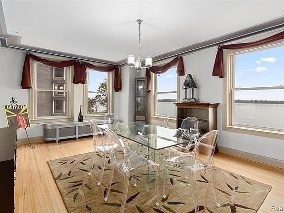 3rd image of 8162 E Jefferson Ave #1A