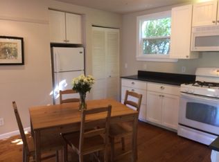 76 1/2 Willow Ave, Fairfax, CA 94930