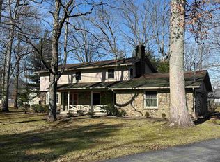 104 Westview Dr, Elkins, WV 26241