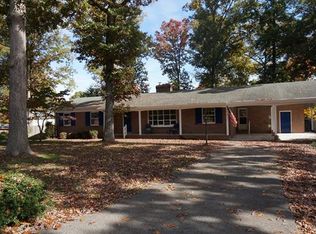 5049 Bonnie Brae Rd, North Chesterfield, VA 23234
