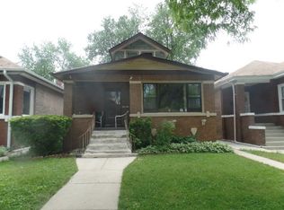 5425 W Hirsch St, Chicago, IL 60651