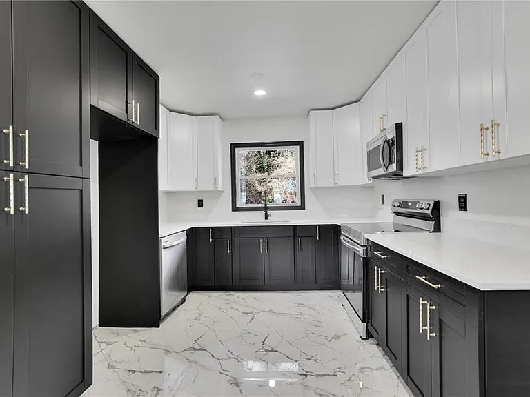 1722 San Gabriel Ave — Photo 9