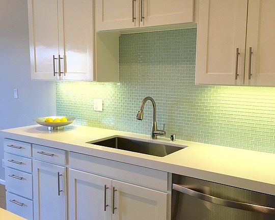 3rd image of 516 San Vicente Blvd Unit 210