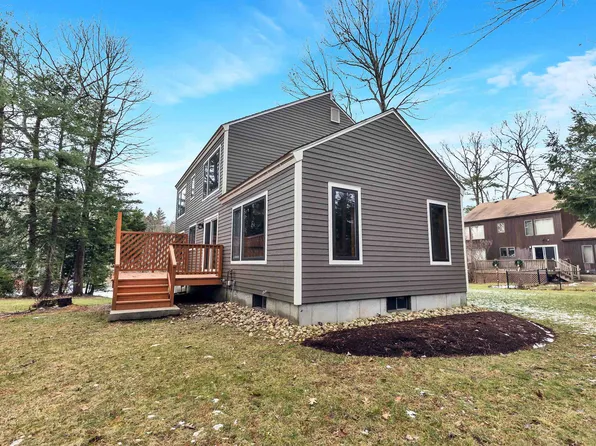 36 Boxwood Circle, Milford, NH 03055