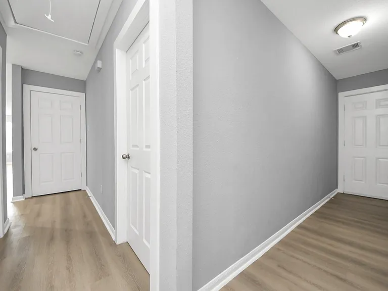 6832 Foster St — Photo 26
