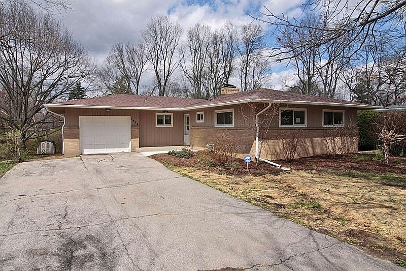 1st image of 5436 N Park Dr