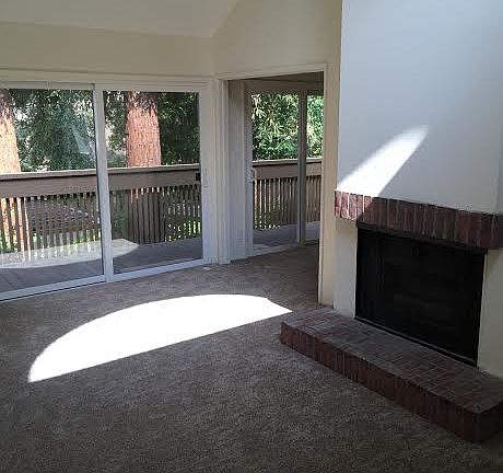 5th image of 22330 Victory Blvd APT 506