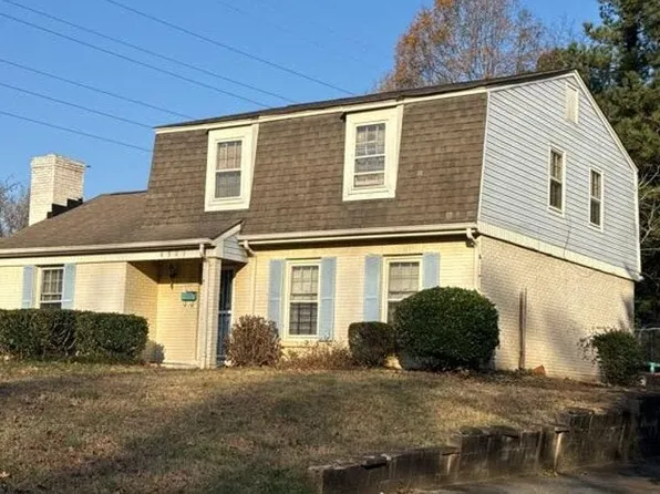 6501 Farmway Pl, Charlotte, NC 28215