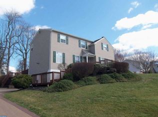 1318 Broadview E, Downingtown, PA 19335