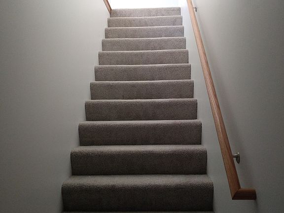 5th image of 2760 Hidden Dr
