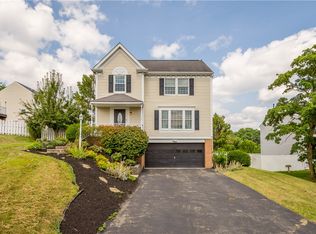 5 Trotwood Cir, Canonsburg, PA 15317