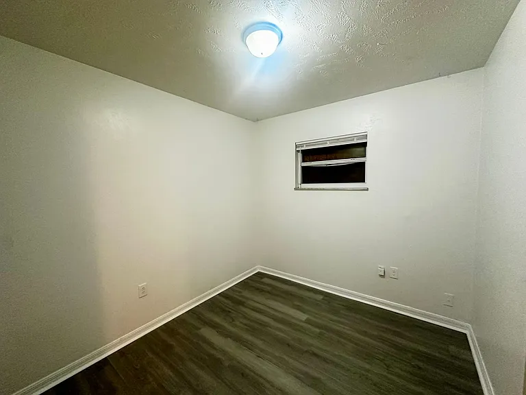 5527 Bryson Dr — Photo 10