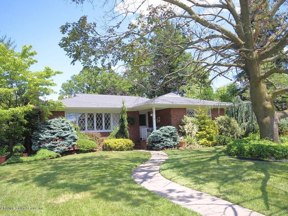 1st image of 47 Tyler Ave