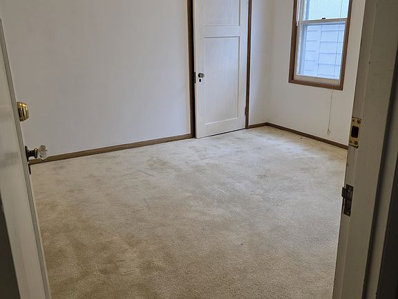 2nd image of 1620 N 52nd St #11358451