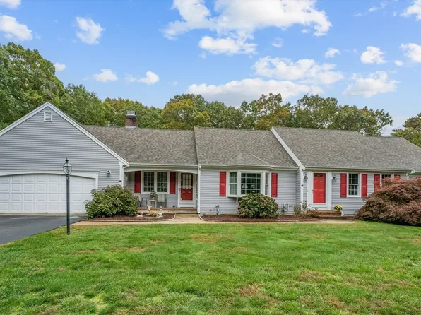 24 Barque Cir, South Dennis, MA 02660