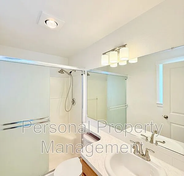 16900 NE 22nd St — Photo 7