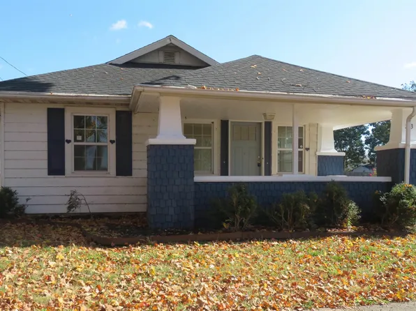 223 N Main St, Griffin, IN 47616