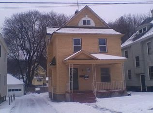 132 Park Pl, Auburn, NY 13021