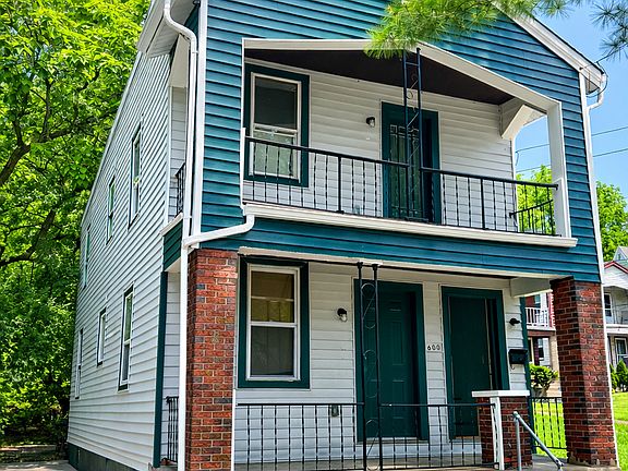 2nd image of 600 De Votie Ave
