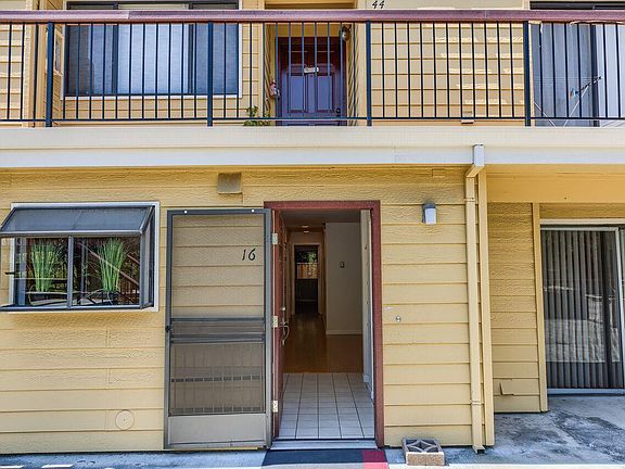 2nd image of 471 Northlake Dr APT 16