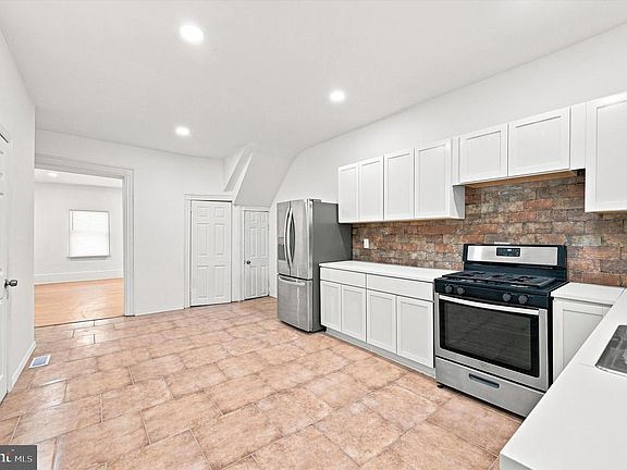 4th image of 1723 N 53rd St