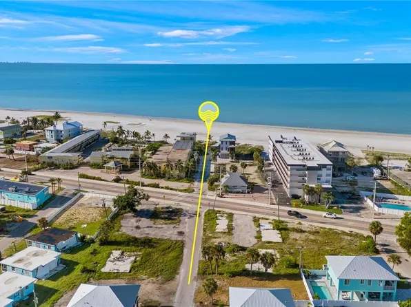 121 Delmar Ave, Fort Myers Beach, FL 33931