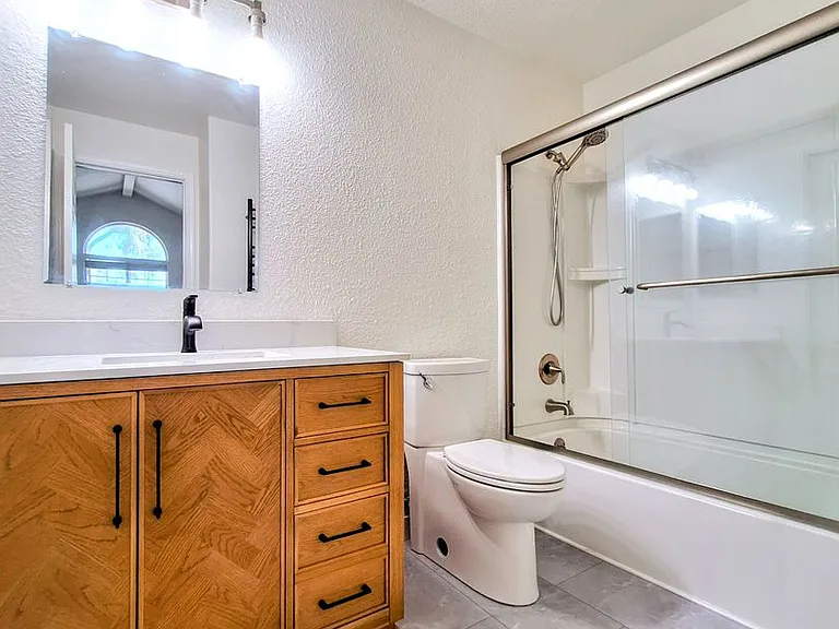 108 Arbor Way — Photo 5