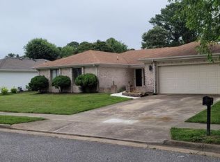 821 Old Cutler Rd, Virginia Beach, VA 23454