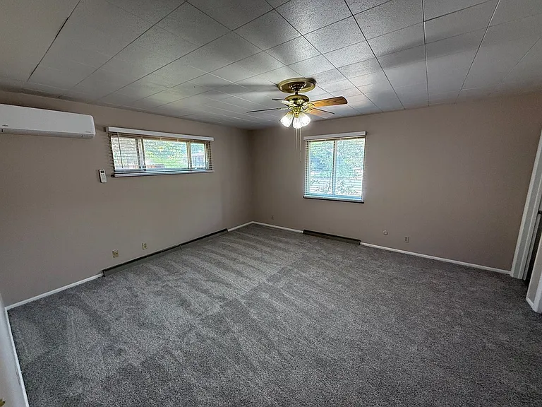1575 S Marshall St — Photo 20