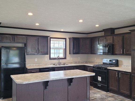 5th image of 1585 Ray Blvd #288