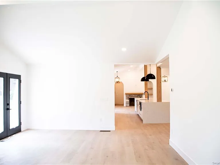 11 Fairmount Dr — Photo 15
