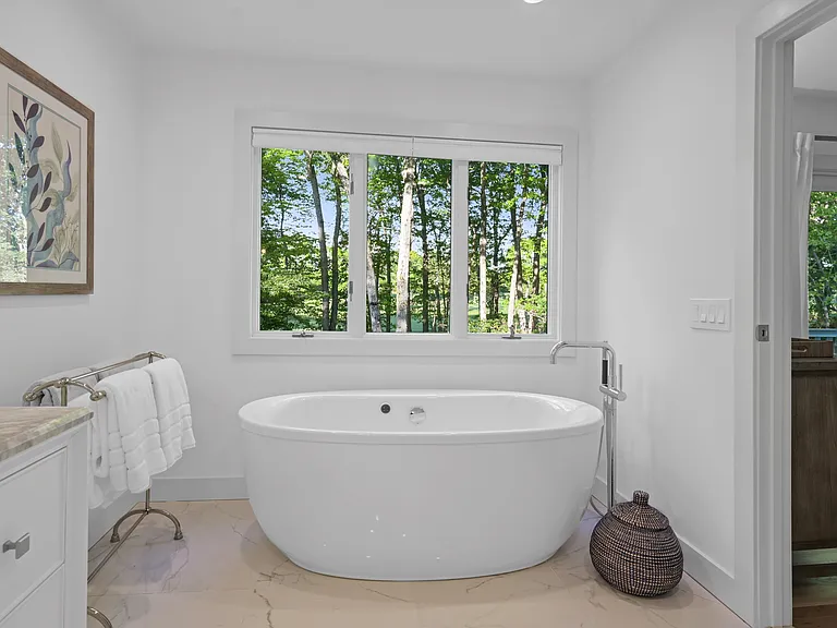 2855 Deerfield Rd — Photo 23
