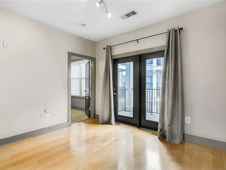 799 Hammond Dr #306 — Photo 12