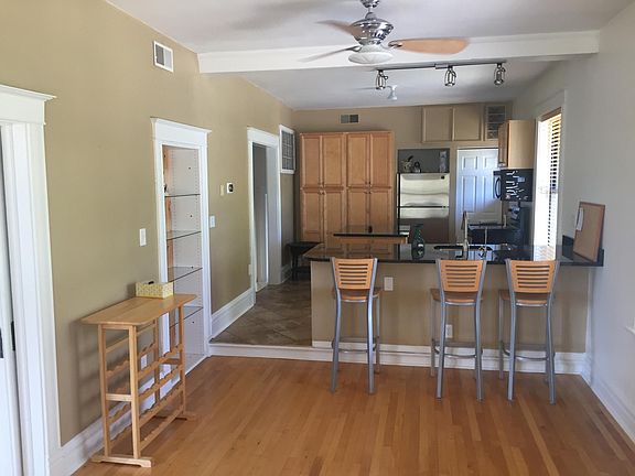 (Unfurnished) View to kitchen