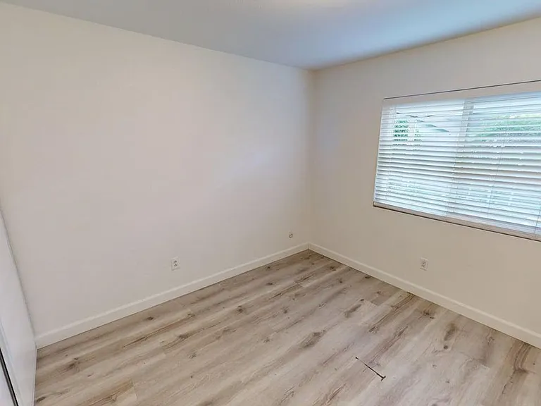 8211 Calle Minas — Photo 15
