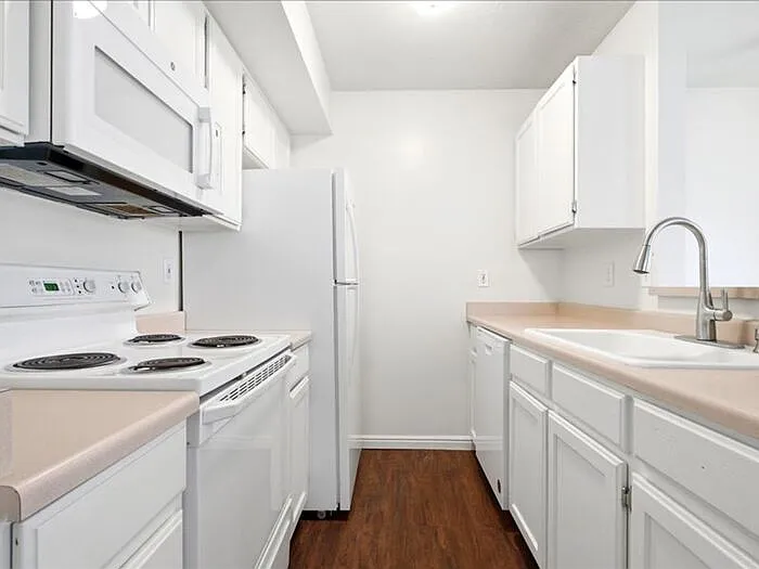 3235 W Brynwood Pine Bay — Photo 9