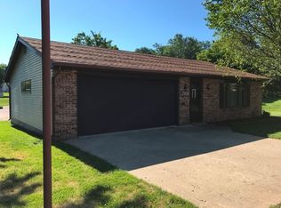 235 W Church St, Kewanee, IL 61443