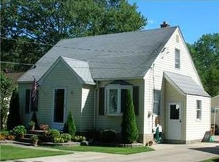 1624 Ruie Rd, North Tonawanda, NY 14120