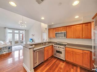 7400 River Rd APT 419, North Bergen, NJ 07047