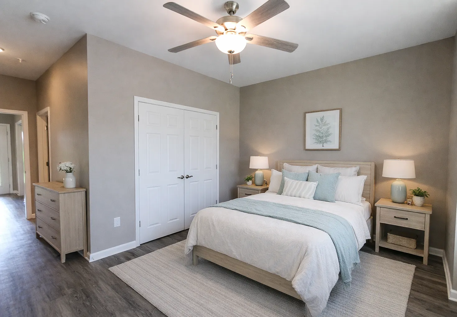 South Oak Apartments — Photo 3