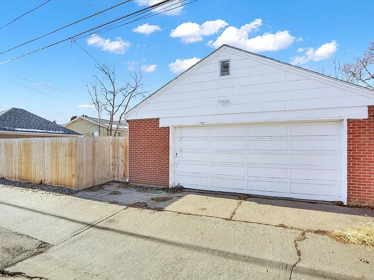 770 S Decatur St — Photo 21